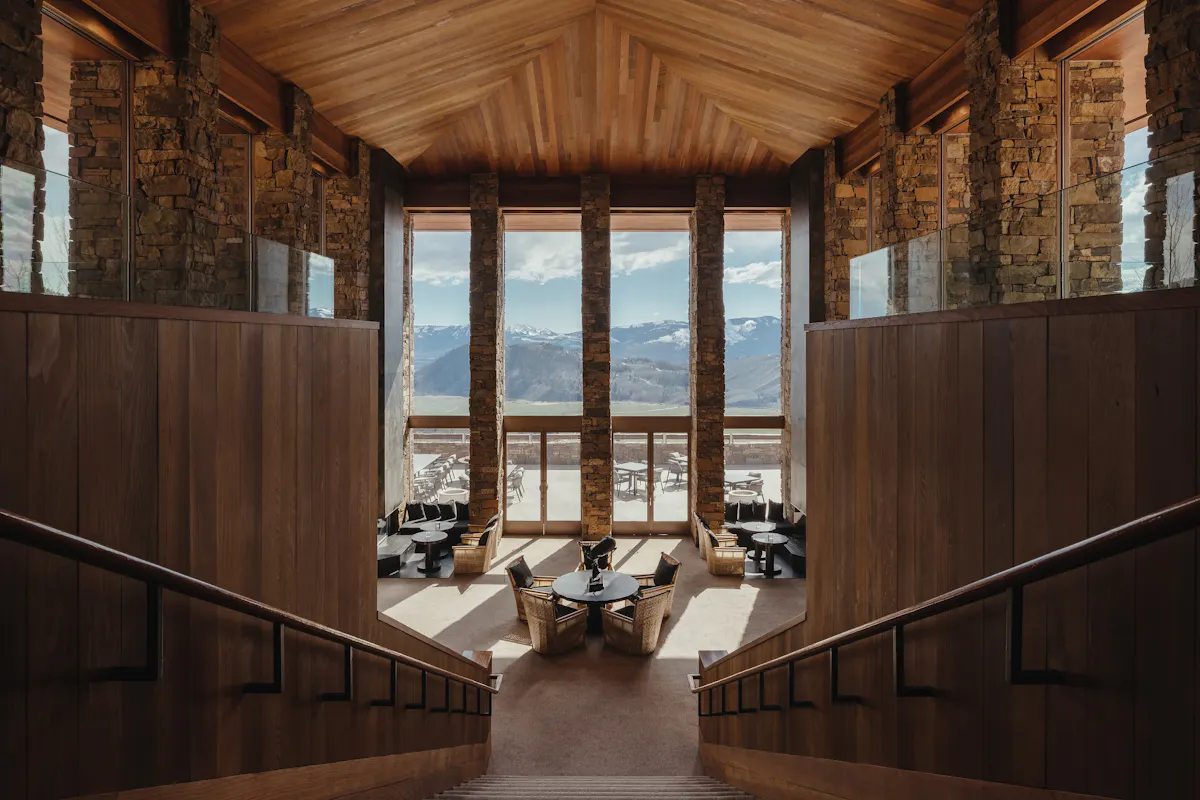AmanganiUSA Grand Staircase Lobby Kopie