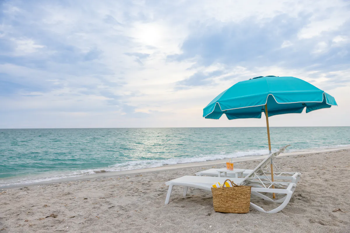 BeachChairs1
