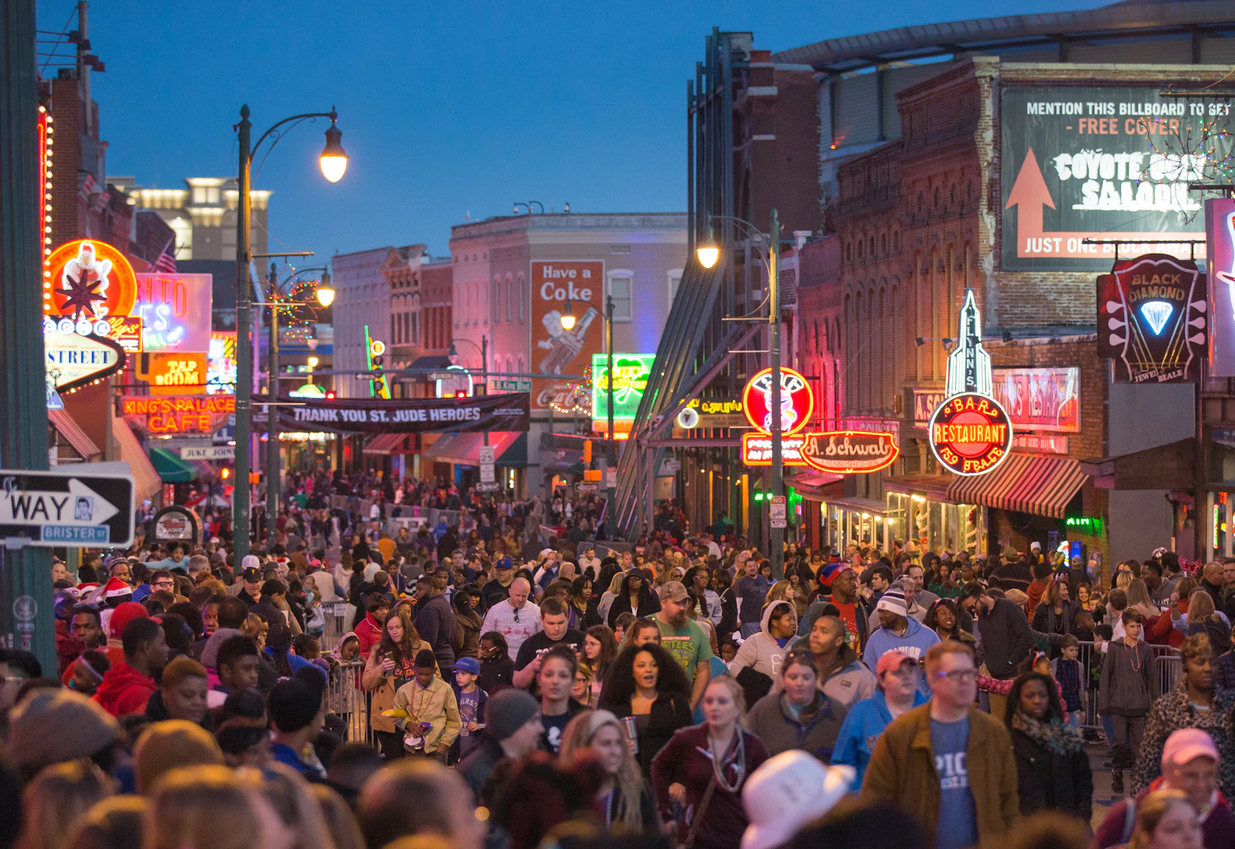Beale Street Memphis Allen Gillespie Memphis Tourism2