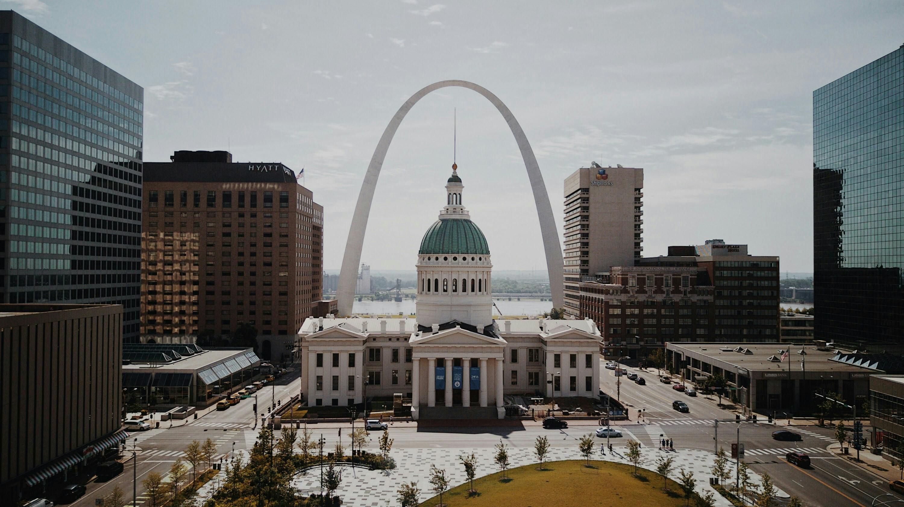 Gateway Arch National Park St. Louis2