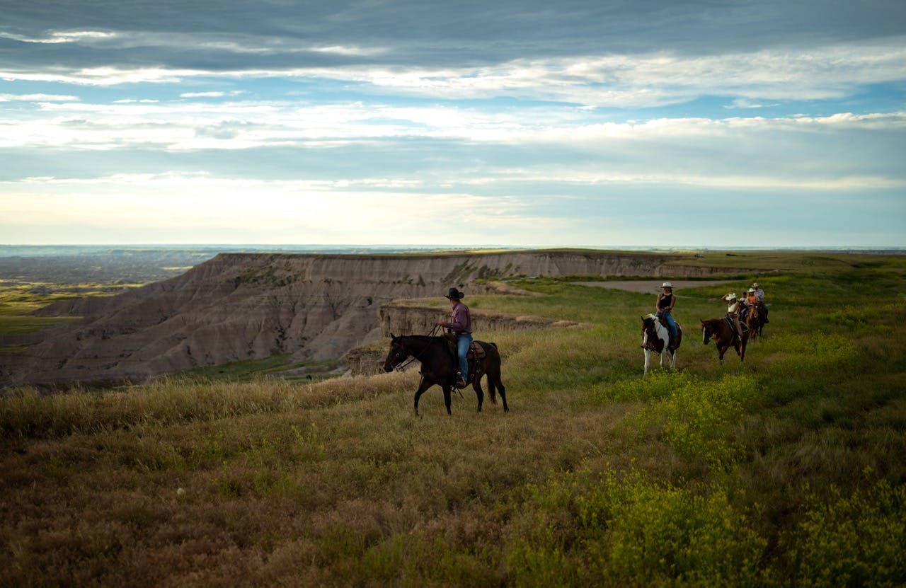 Gross HorsebackRiding Badlands 20240616 ByronBanasiak 223