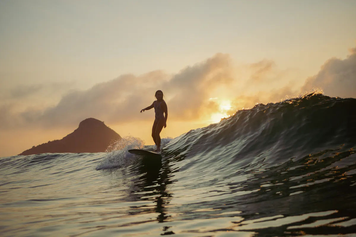 Hawaii Surfer