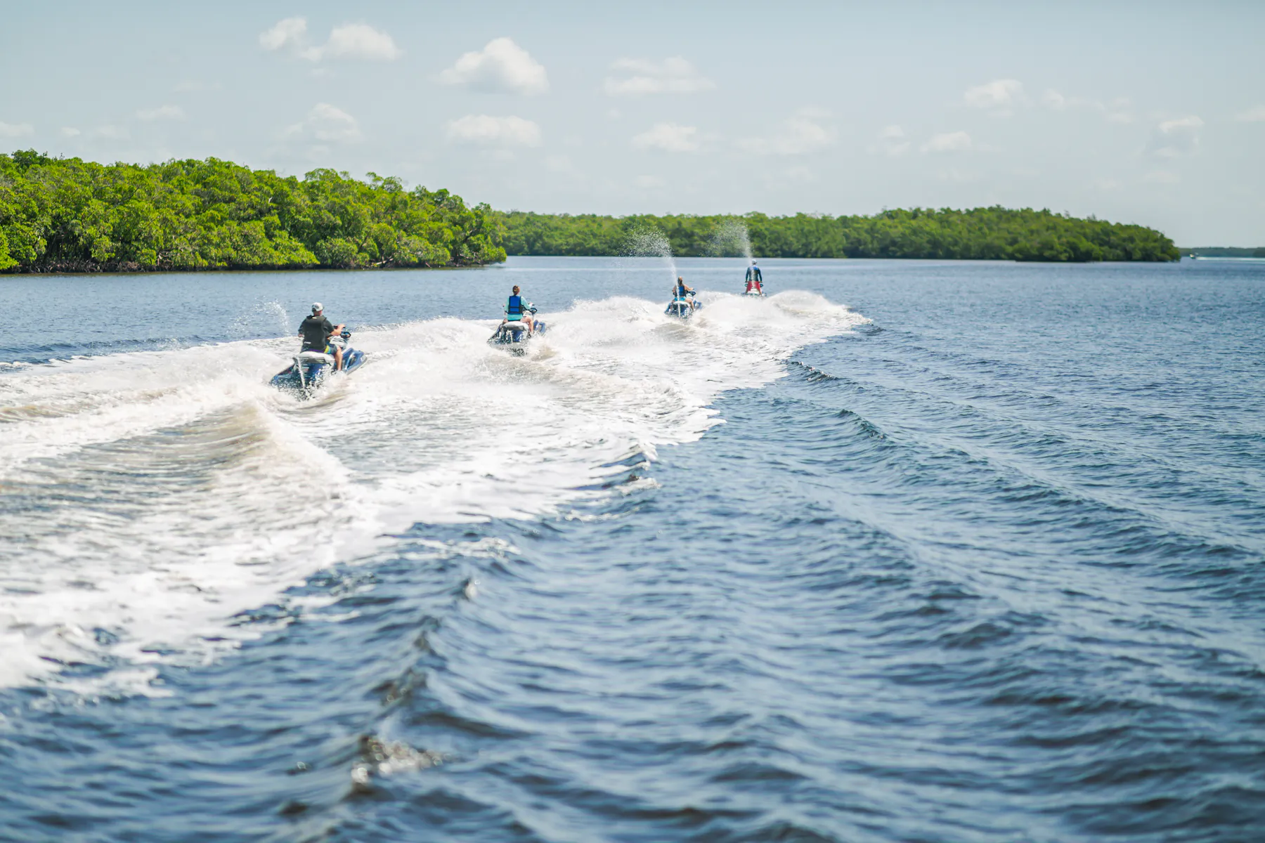 Naples Marco Island Everglades CVB 10000 Islands Wassersport2