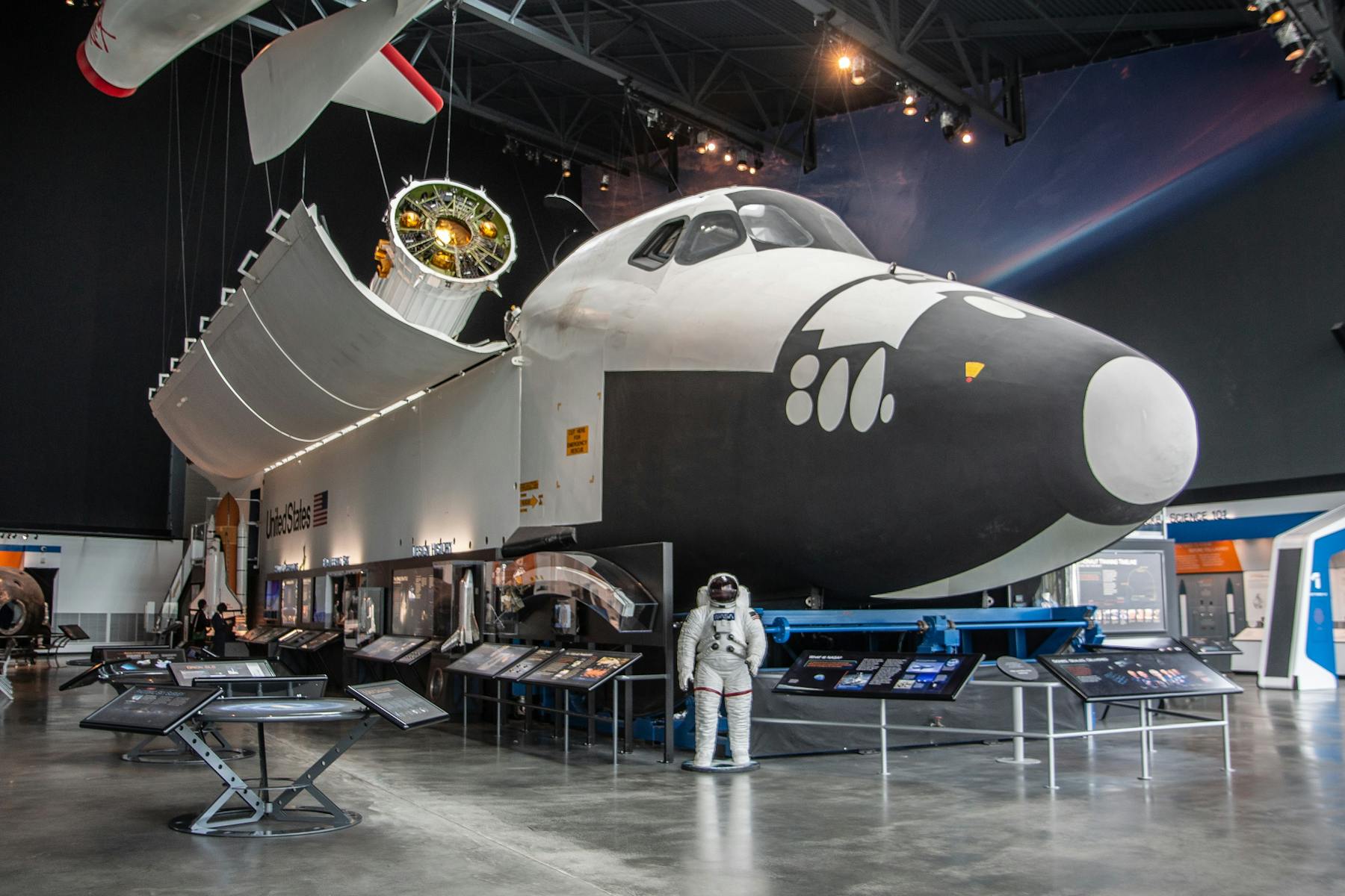 SpaceShuttleTrainer Front Wideangle 2019