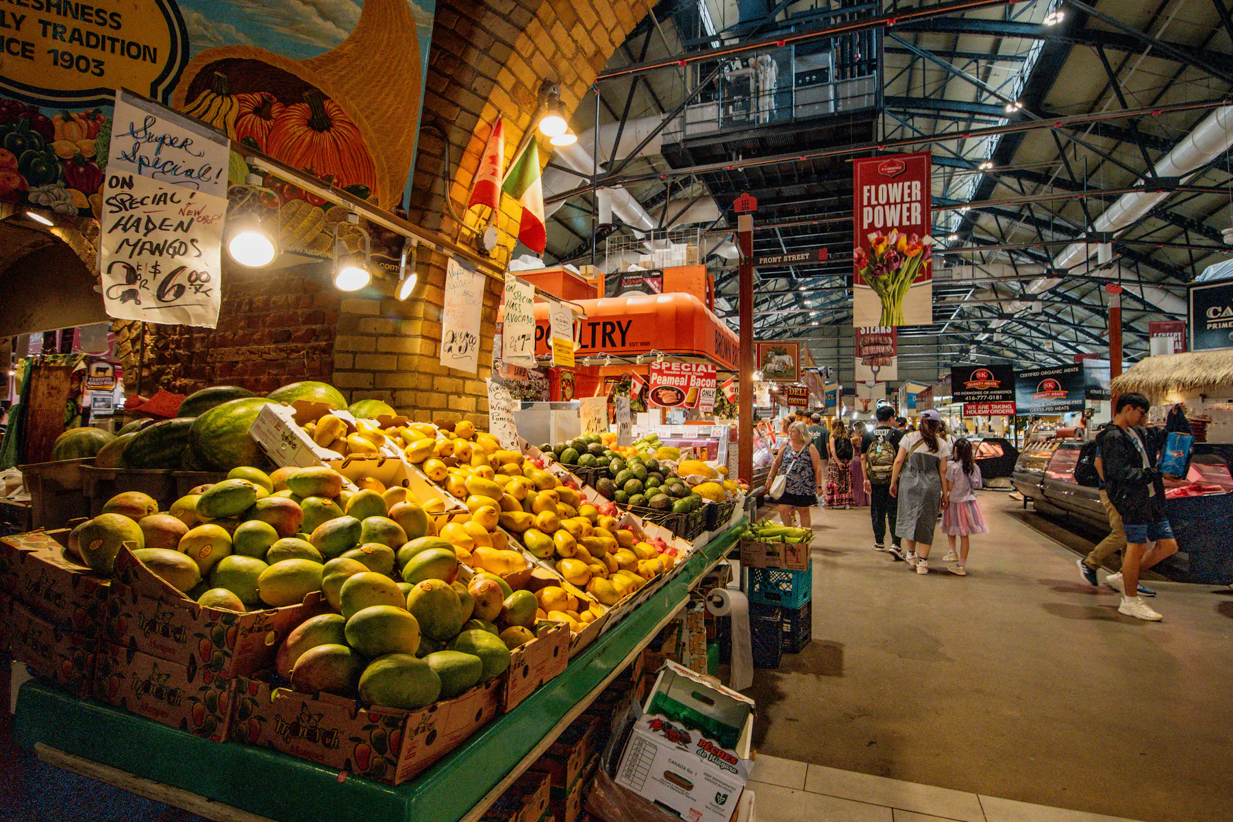 StLawrenceMarket Inside1