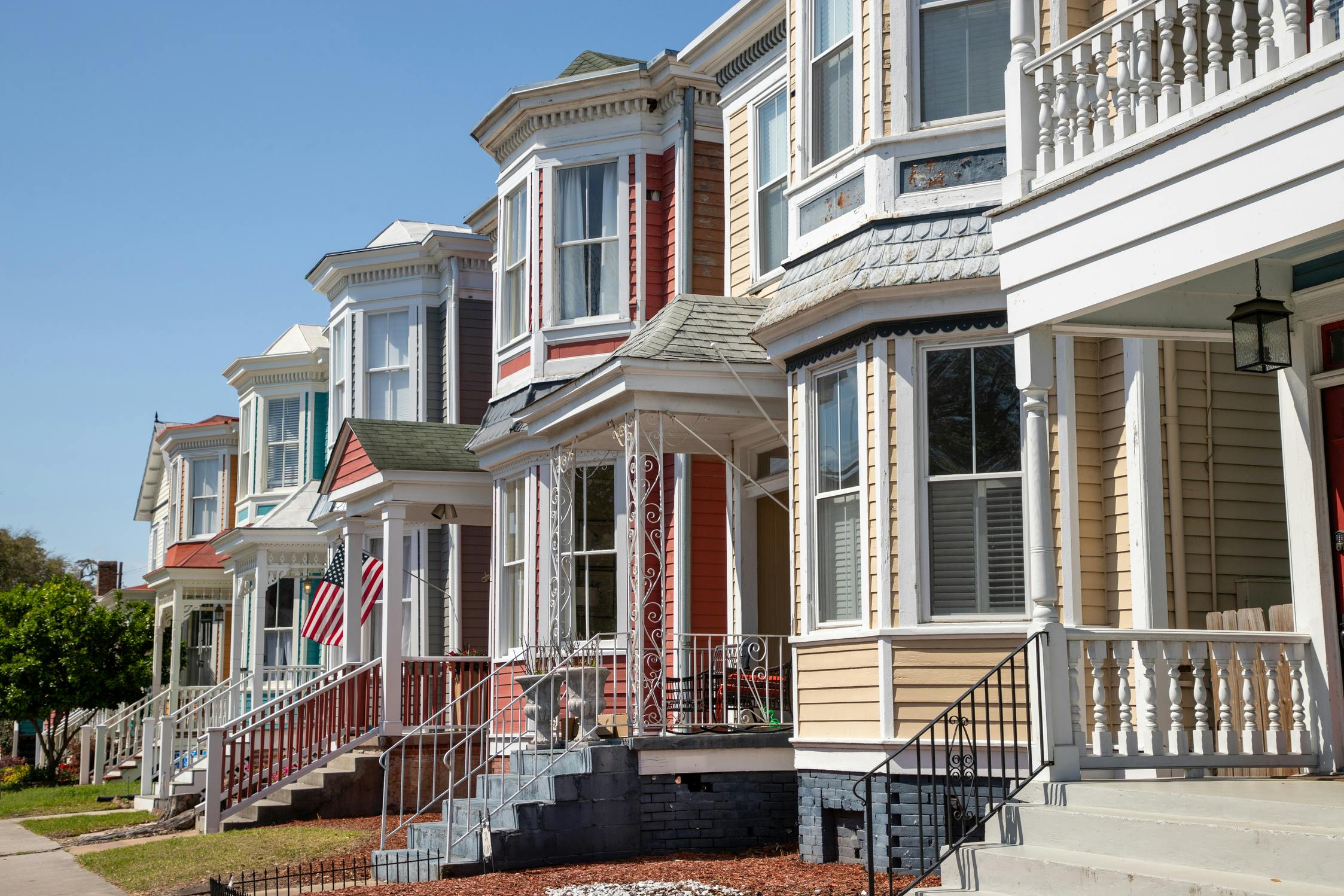 Starland District Victorian Homes
