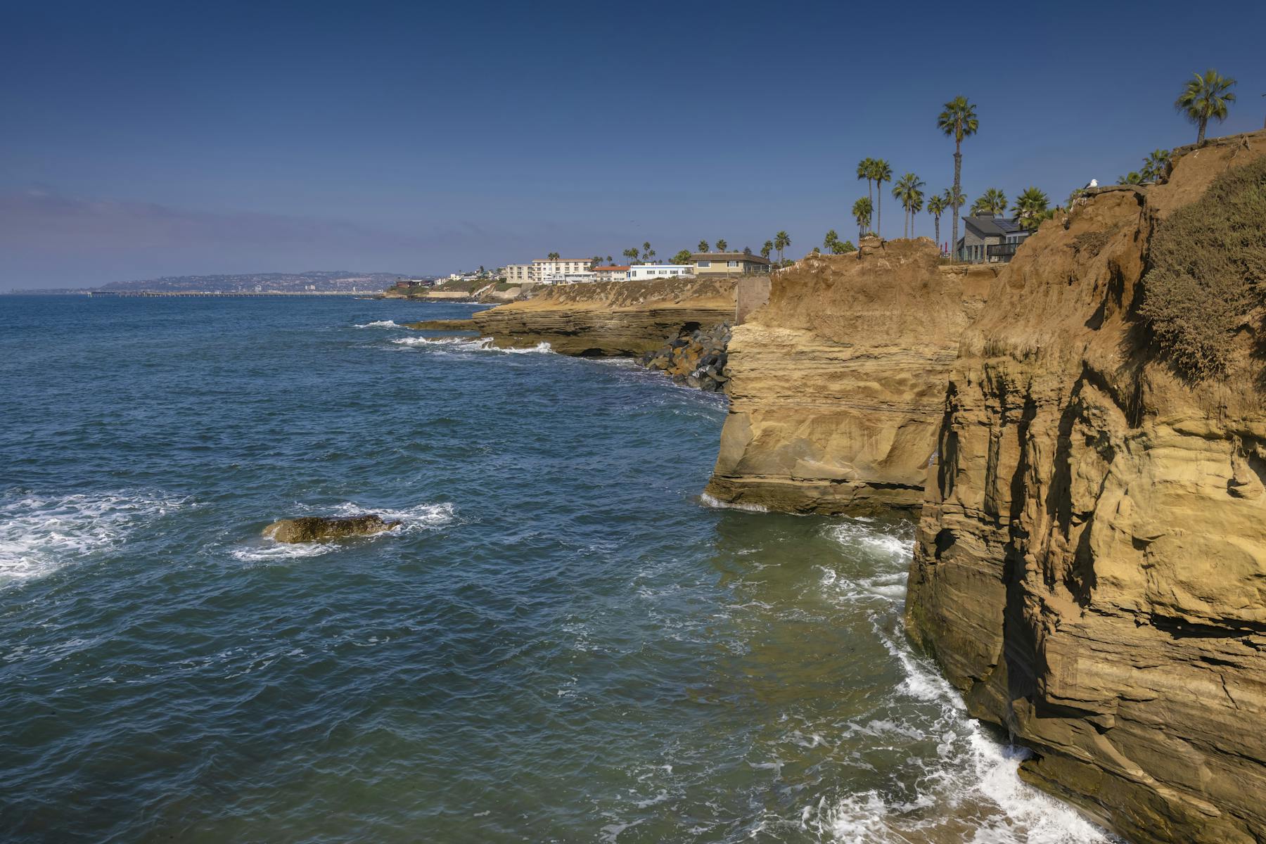 VC ImageLibrary Brief4 FromTheWater RF 1282778100