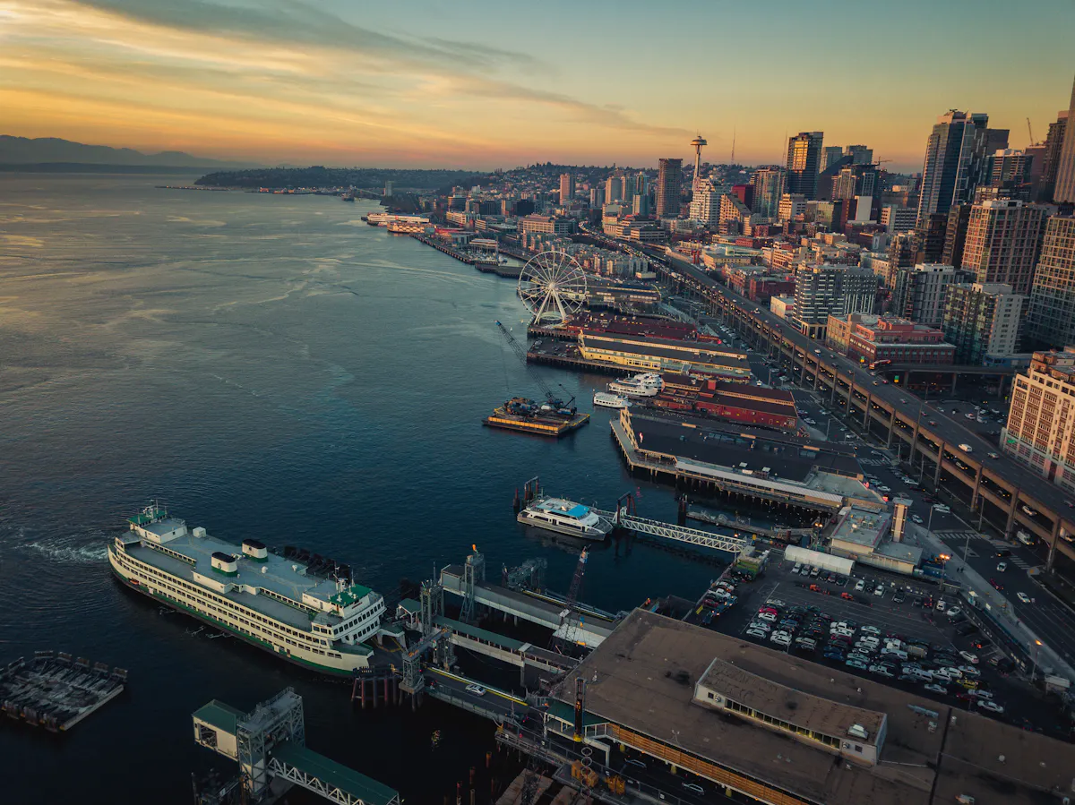 Waterfront Credit Visit Seattle2