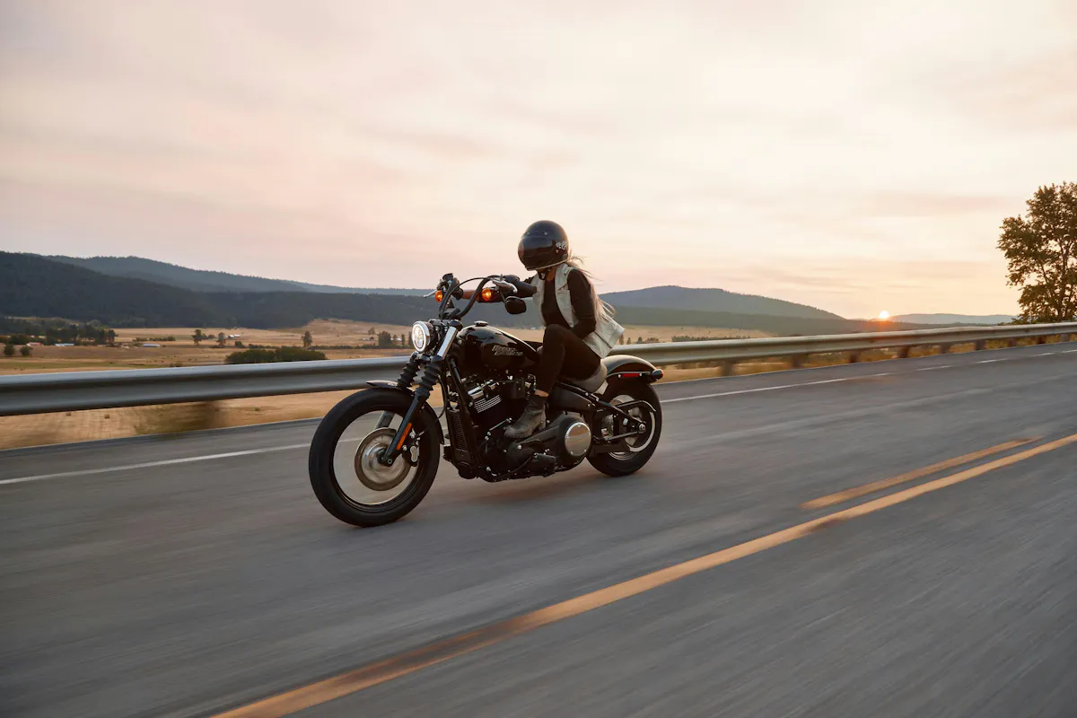harley davidson zGzXsJUBQfs unsplash3