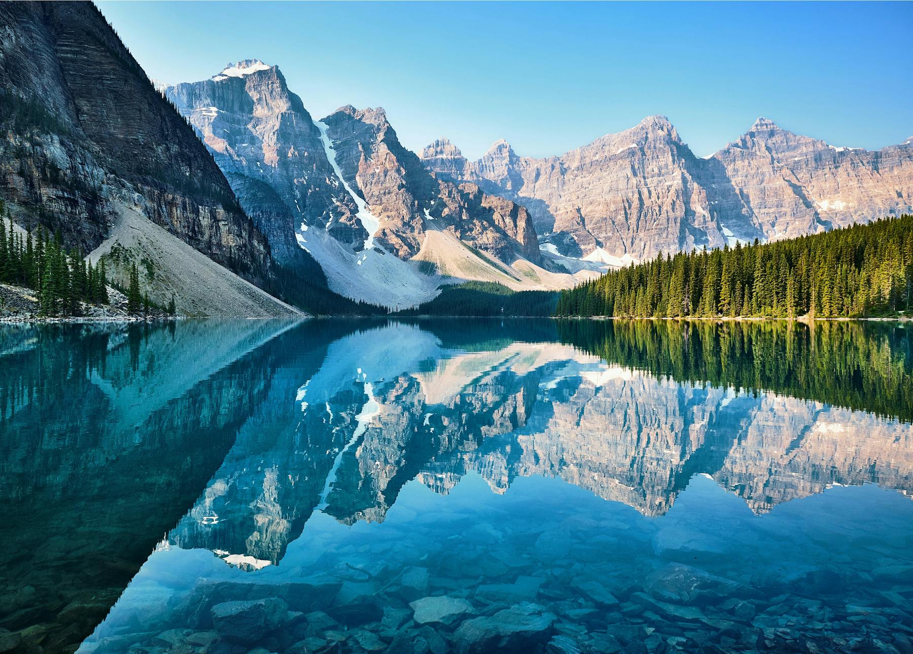 john lee oMneOBYhJxY unsplash