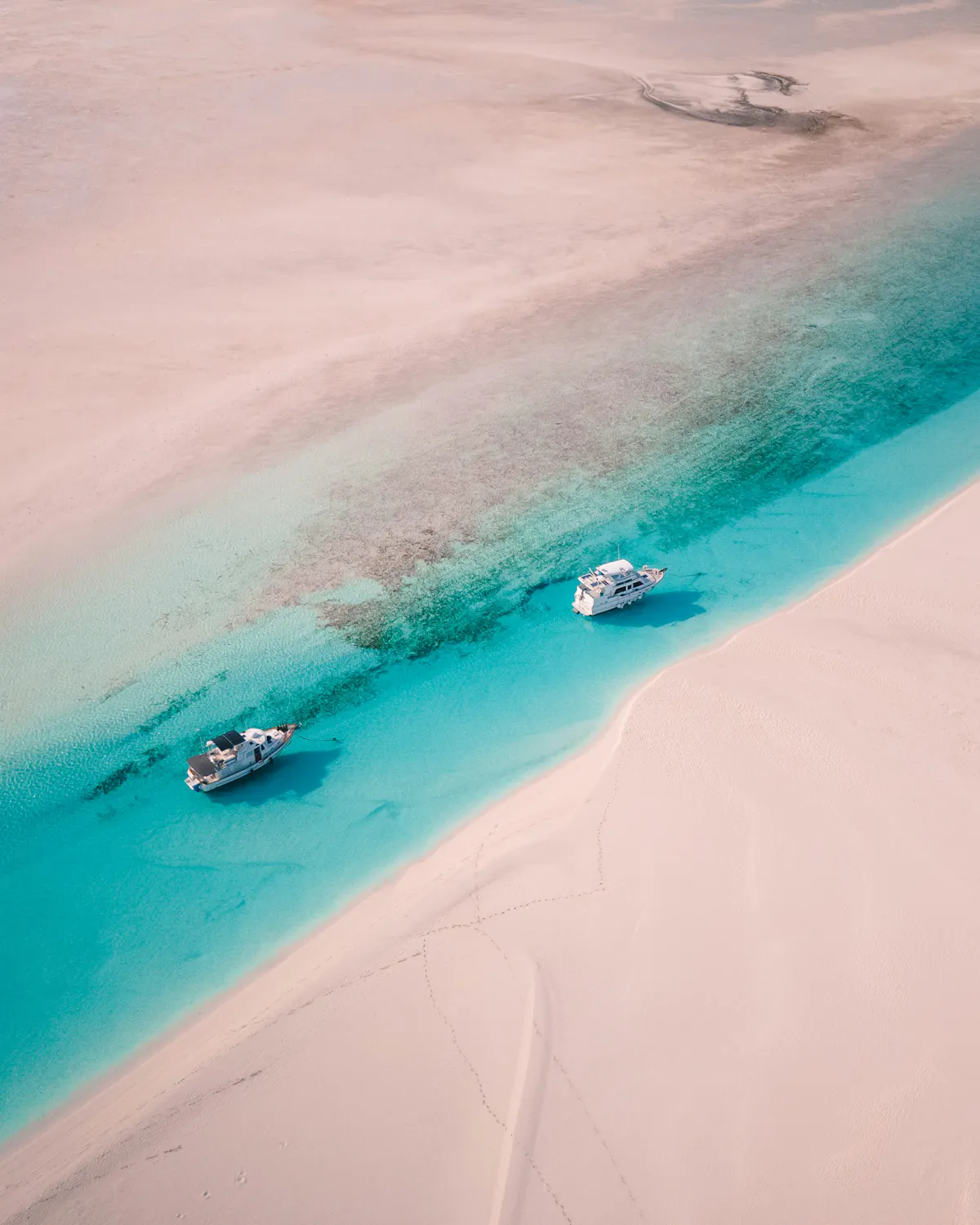 ryan geller Yo8Y7CqVlk unsplash5