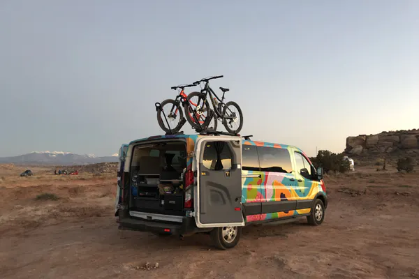 Escape Campervans USA Big Sur Mountainbikes Moab