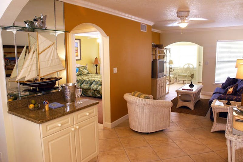 HotelFloridaBearfootBeach room