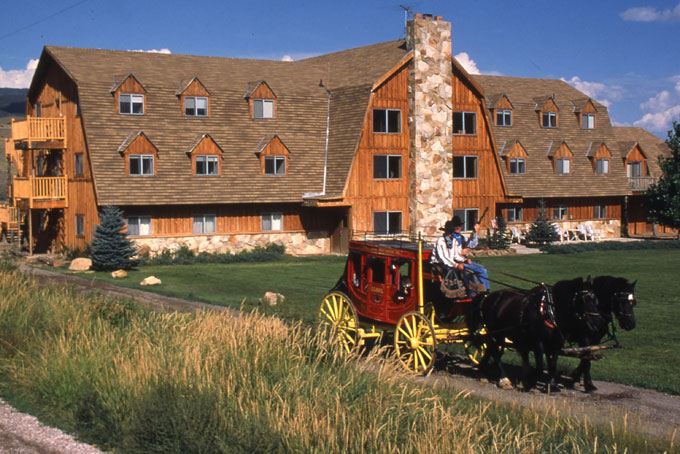 HotelUtahRockinRRanch exterior