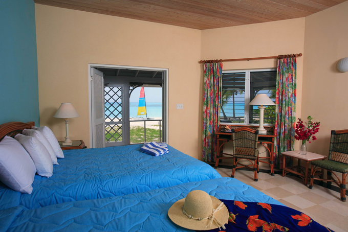 HotelBahamasCape Santa Maria Front Bung