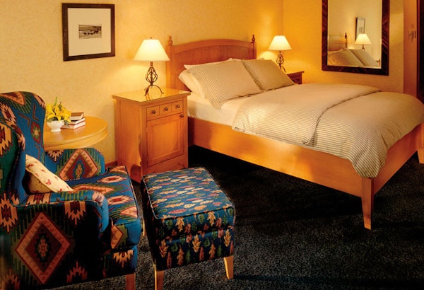 HotelAlbertafairmont jasper Room