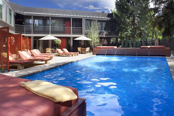 SkiCOAspenHotel Aspen Pool