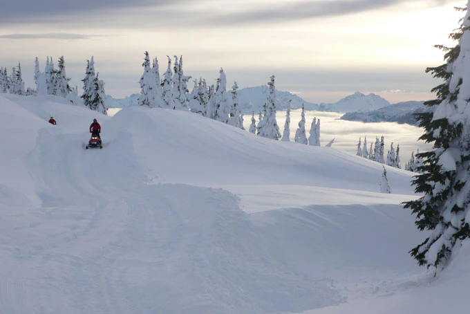 SkiBritishColumbia Whistler 13 Snowmobile4