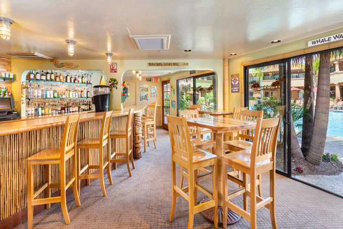 hotelcaliforniahandlerysandiego reeflounge