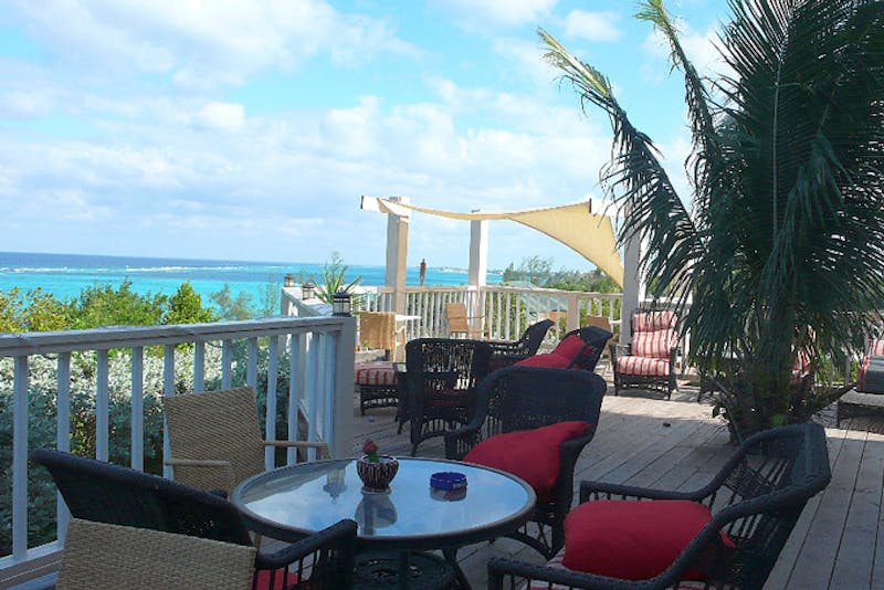 HotelBahamasA Stones Throw Away 2