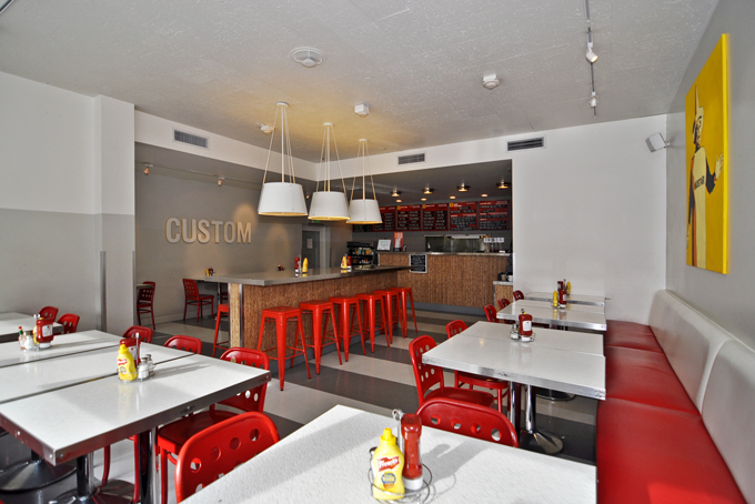 Best Western Plus Americania Burger Restaurant