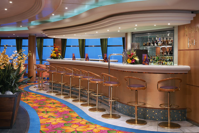 KreuzfahrtNCLNorwegianSky Bar