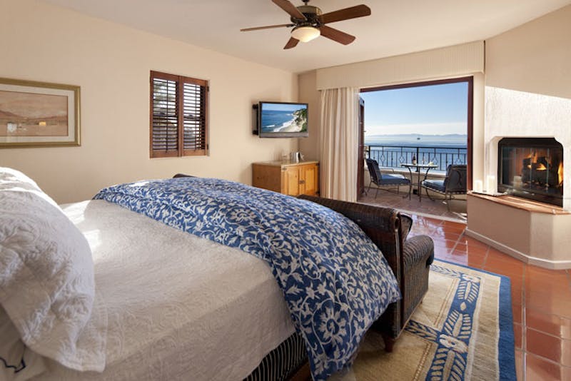 HotelCaliforniaBacara Resort Ocean View Ro