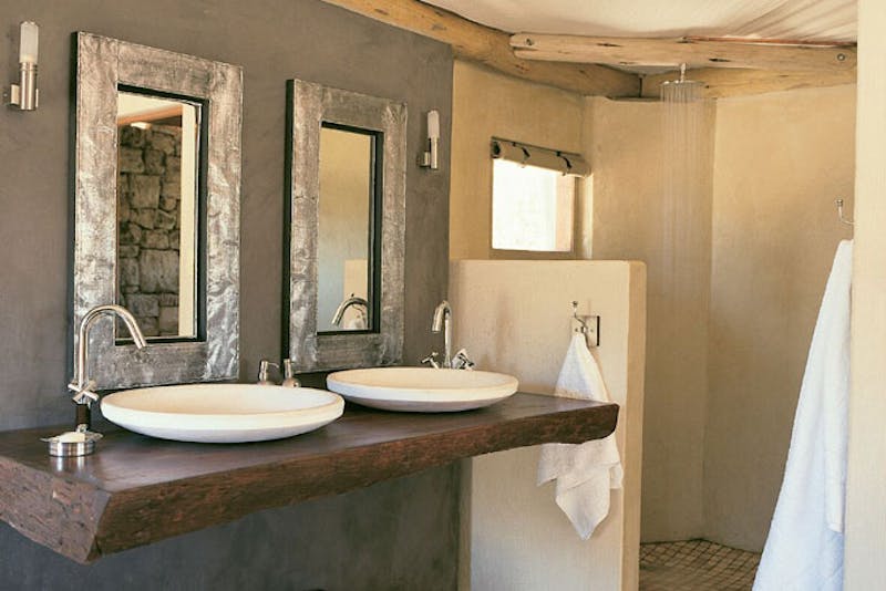 NamibiaOngumaTentedCamp Bathroom