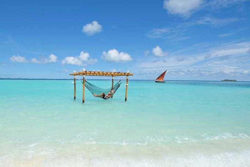 HotelMaledivenAyadaMaldives Beach Hammock