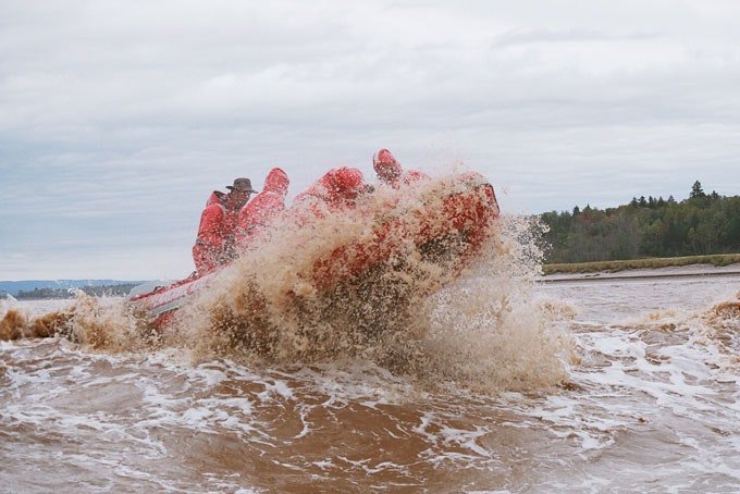 AusfluegeNova ScotiaTidalBoreRafting2