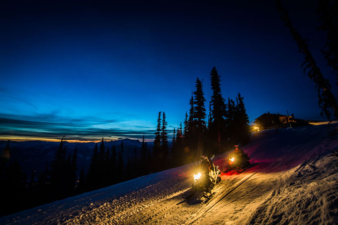 SkiBCWhistlerSnowmobile3
