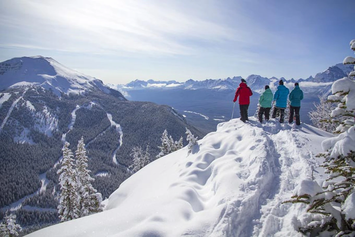 SkiABLakeLouiseSnowshoeTour1