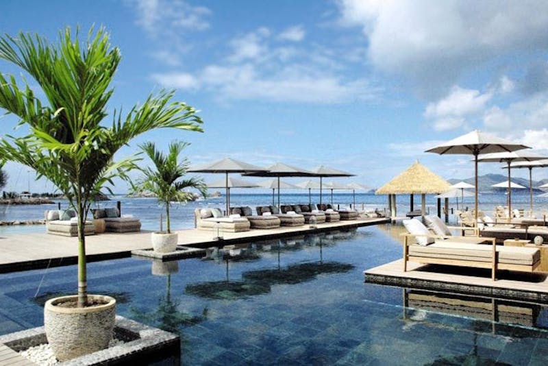 HotelSeychellenPraslinLa DigueDomaine de lOrangeraiePool