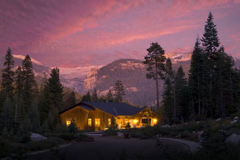 HotelCaliforniaSequoiaWuksachi Aussen