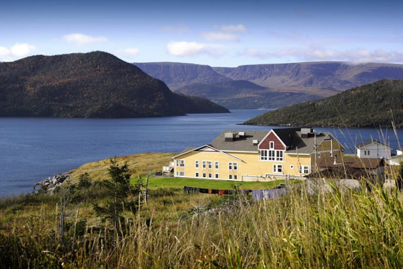 HotelNeufundlandNeddies Harbour InnExterior