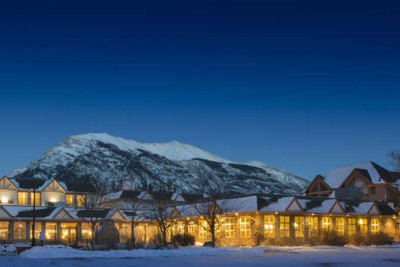 HotelAlbertaCanmoreCoastHotel aussen