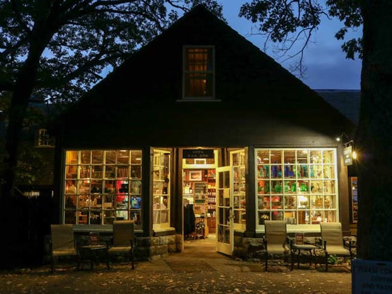 VirginiaBigMeadowsLodge GiftShop