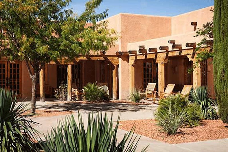 HotelArizonaPageCourtyard Aussen