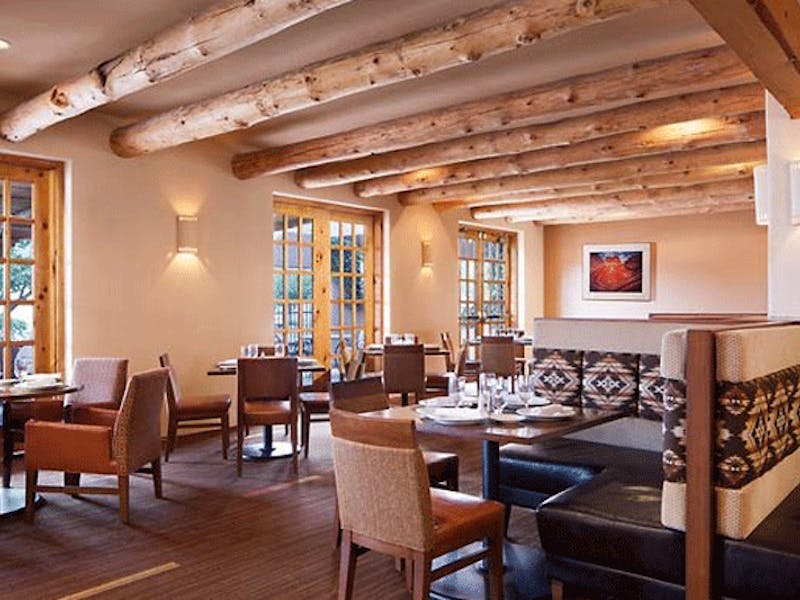 HotelArizonaPageCourtyard Restaurant