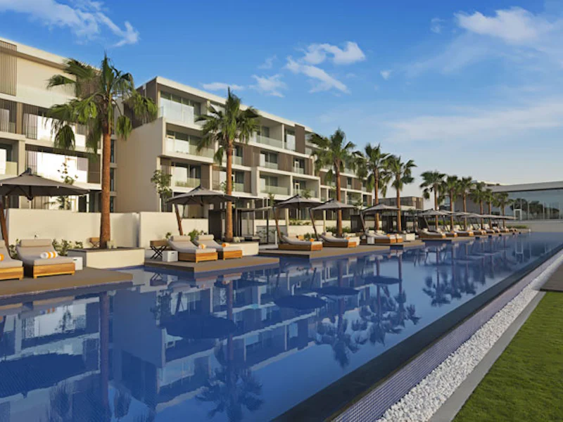 HotelAjmanThe Oberoi Al ZoraMain Pool Angle Day