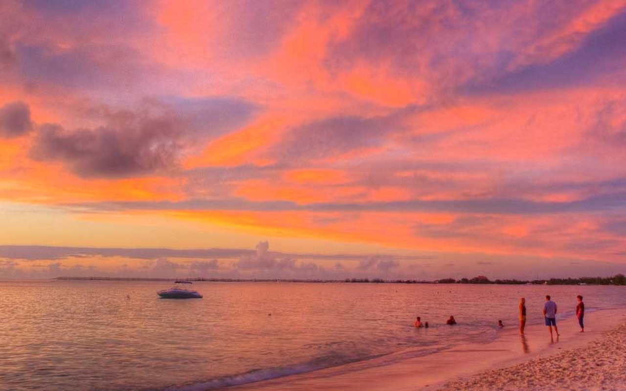 CaymansTeaser Sonnenuntergang