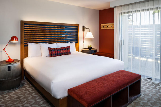 HotelCaliforniaSantaCruz Chaminade Zimmer