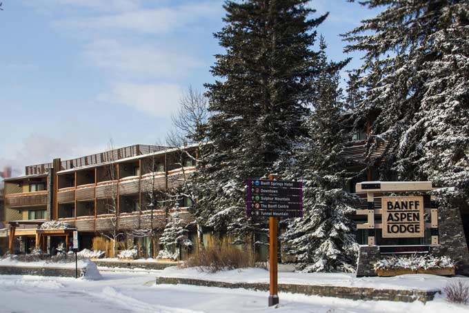 HotelAlbertaBanff AspenLodge Winter