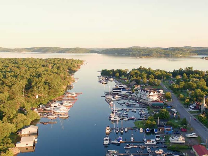 HotelOntarioKillarney SportsmanInn2