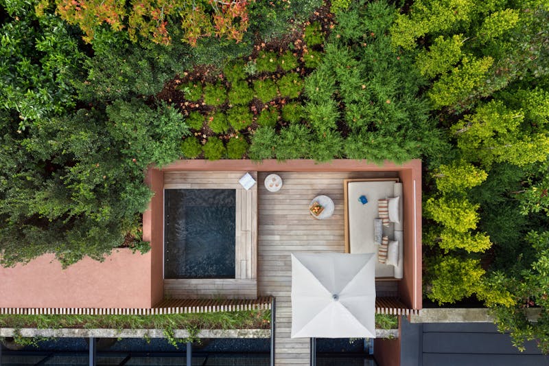 HotelPortugalSix Senses Douro ValleyVineyard Rooftop Suite Jacuzzi