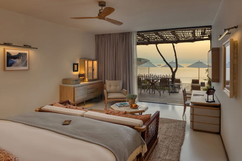 HotelSpanienIbizaSix Senses IbizaSea View Junior Suite klein