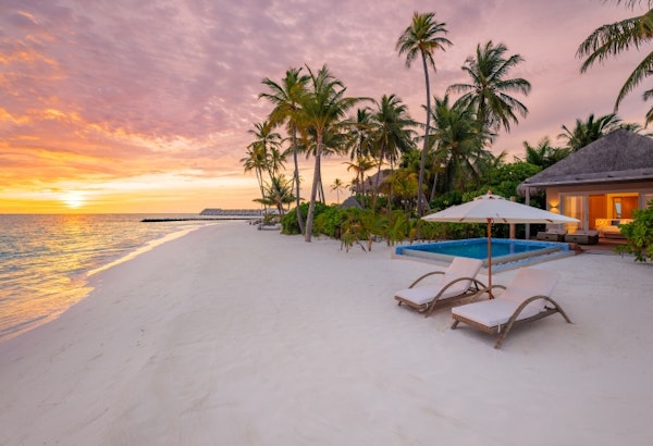HotelMaledivenBaglioni Resort Maldives Pool Sunset Beach Villa