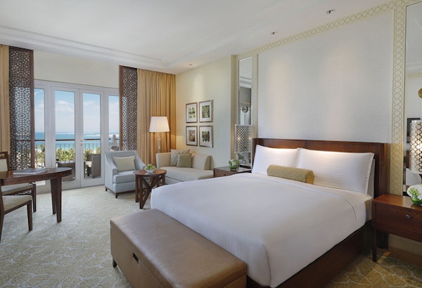 HotelDubaiRitz Carlton DubaiClub Ocean View King