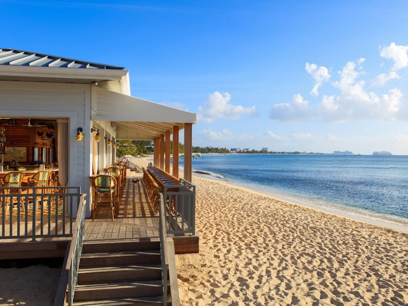 Cayman IslandsKimpton SeafireCocoloba Bar