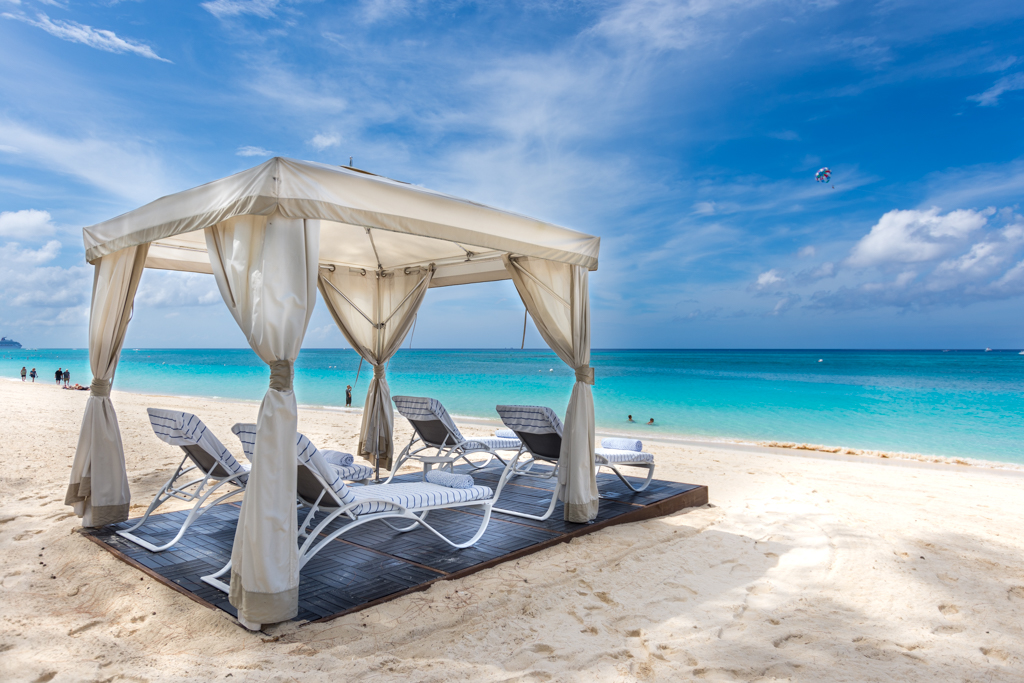 Cayman IslandsWestinPremium Beach Cabana